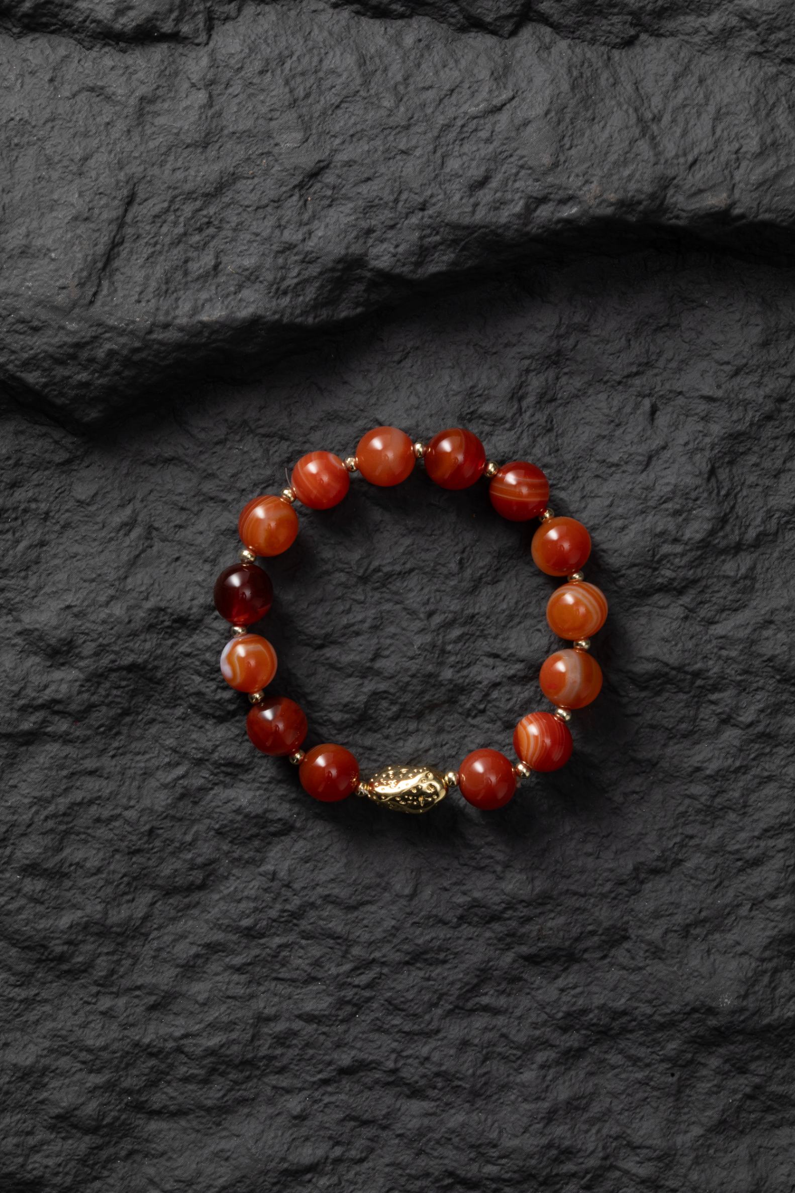 Clear Moon Red