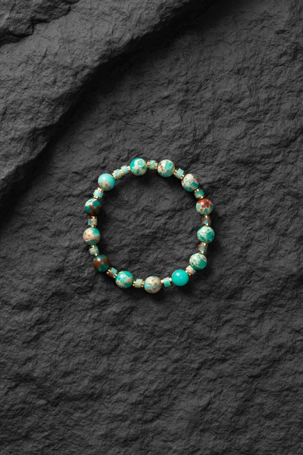 Green, white and gold